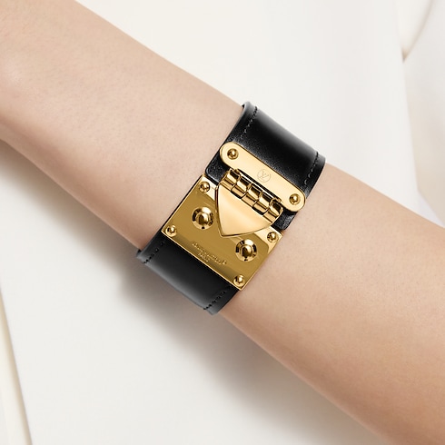 Women - S-Lock Cuff Women Fashion Jewellery Bracelets | LOUIS VUITTON (Product zoom)