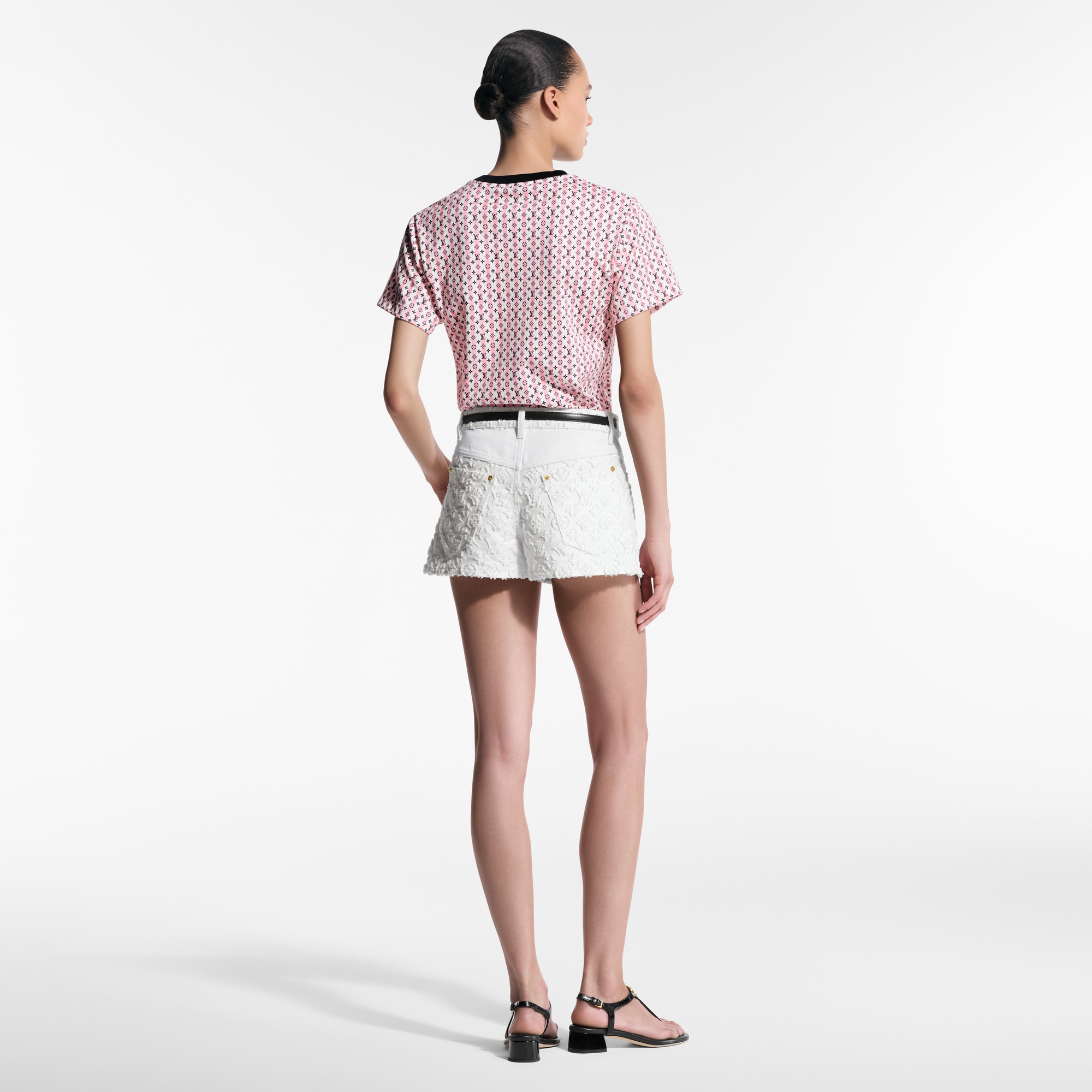 Women - Scarf Print T-Shirt  Women Ready-to-Wear Tops | LOUIS VUITTON (Product zoom)