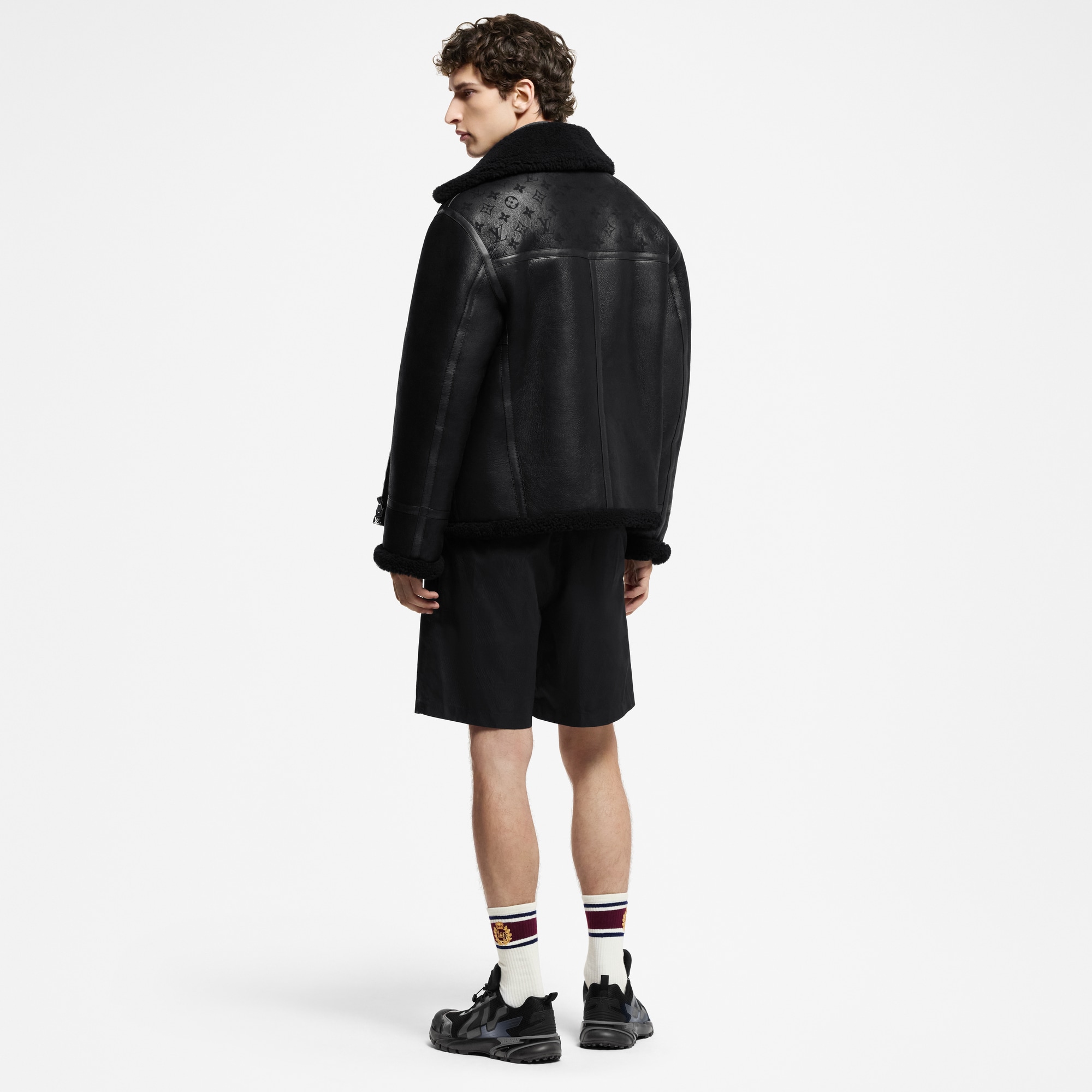 Men - Shearling Bombardier  Men Ready-to-Wear Outerwear and Coats | LOUIS VUITTON (Product zoom)