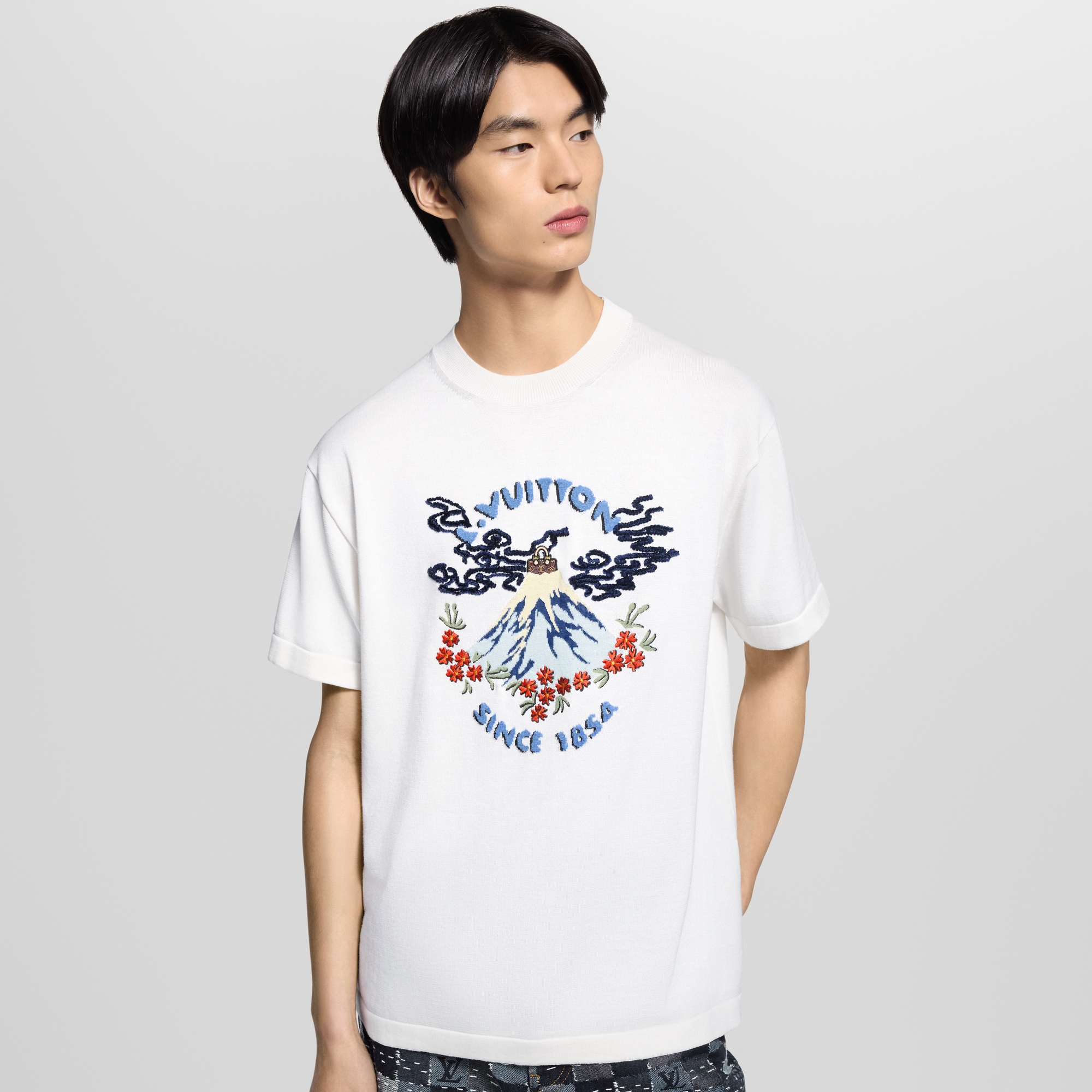 Men - Short-Sleeved Knitted Crewneck  Men Ready-to-Wear All Ready-to-Wear | LOUIS VUITTON (Product zoom)