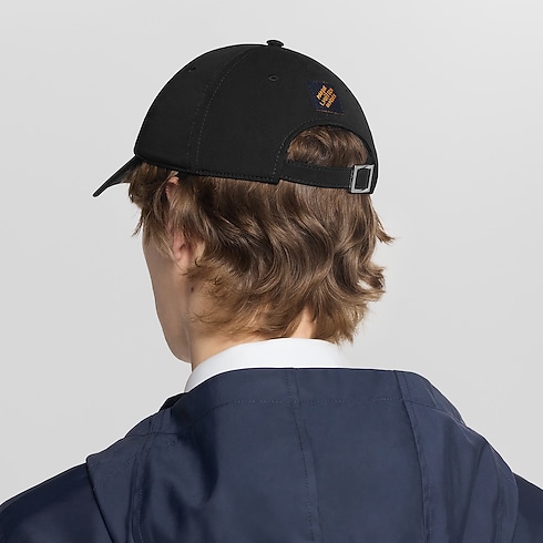 Men - Signature Cap S00 Men Accessories Hats, Beanies and Gloves | LOUIS VUITTON (Product zoom)