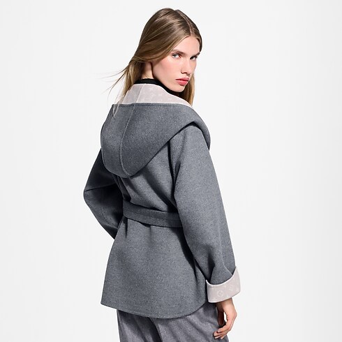 Women - Signature Short Hooded Wrap Coat Women Ready-to-Wear Coats and Jackets | LOUIS VUITTON (Product zoom)