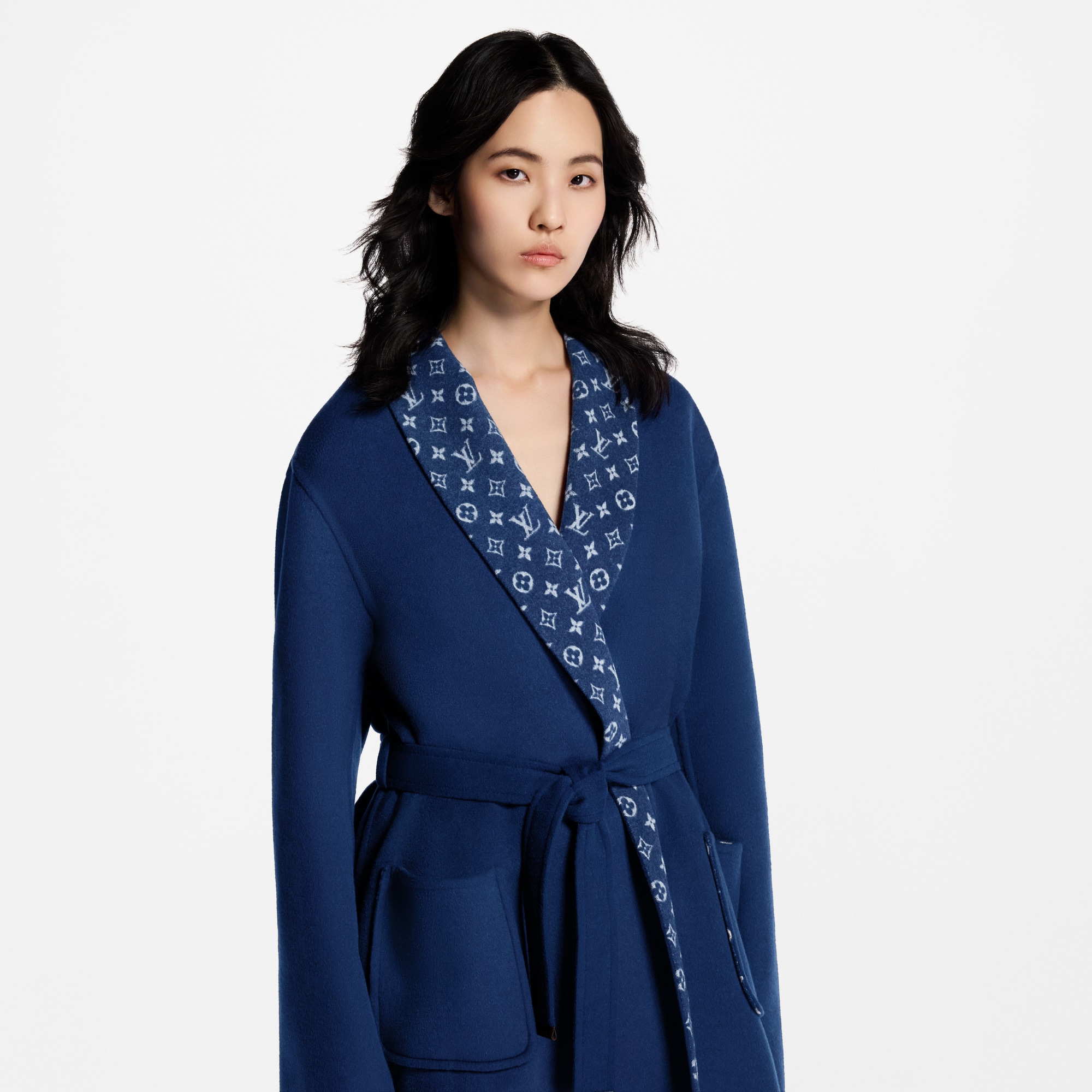 Women - Signature Wrap Coat  Women Ready-to-Wear Coats and Jackets | LOUIS VUITTON (Product zoom)