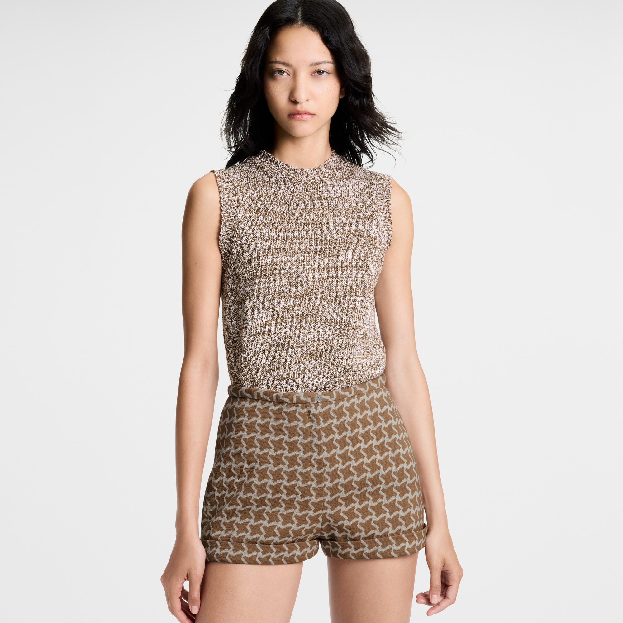 Women - Sleeveless Tweed Knit Jumper  Women Ready-to-Wear Knitwear | LOUIS VUITTON (Product zoom)