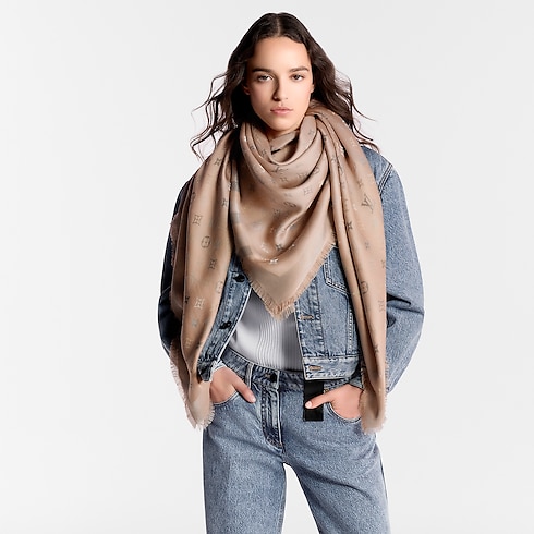 Women - So Shine Monogram Shawl S00 Women Accessories Shawls and Stoles | LOUIS VUITTON (Product zoom)