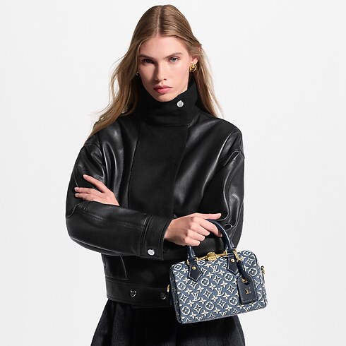 Bags and Small Leather Goods - Speedy Bandoulière 20 Bag G82 Bags and Small Leather Goods Women's Handbags LV Icons | LOUIS VUITTON (Product zoom)