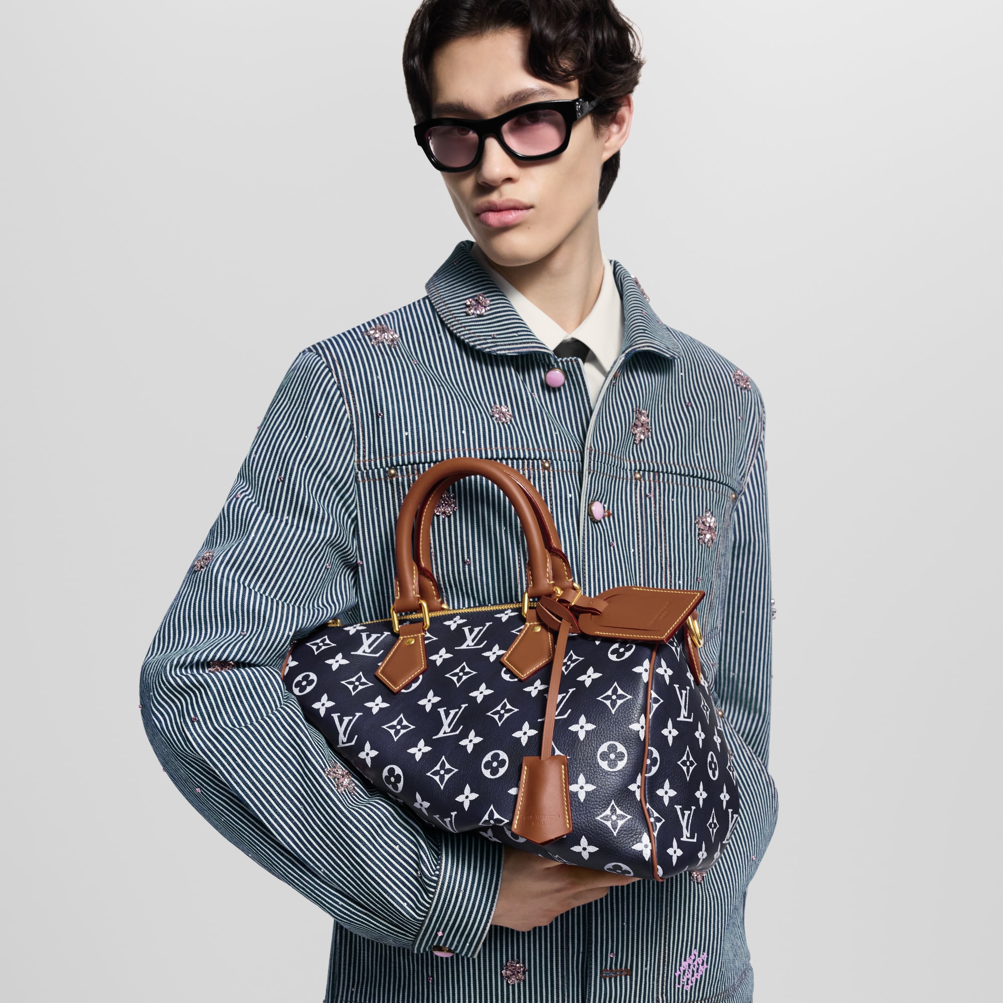 Louis Vuitton 黒 レザーベースボールキャップ 公式通販