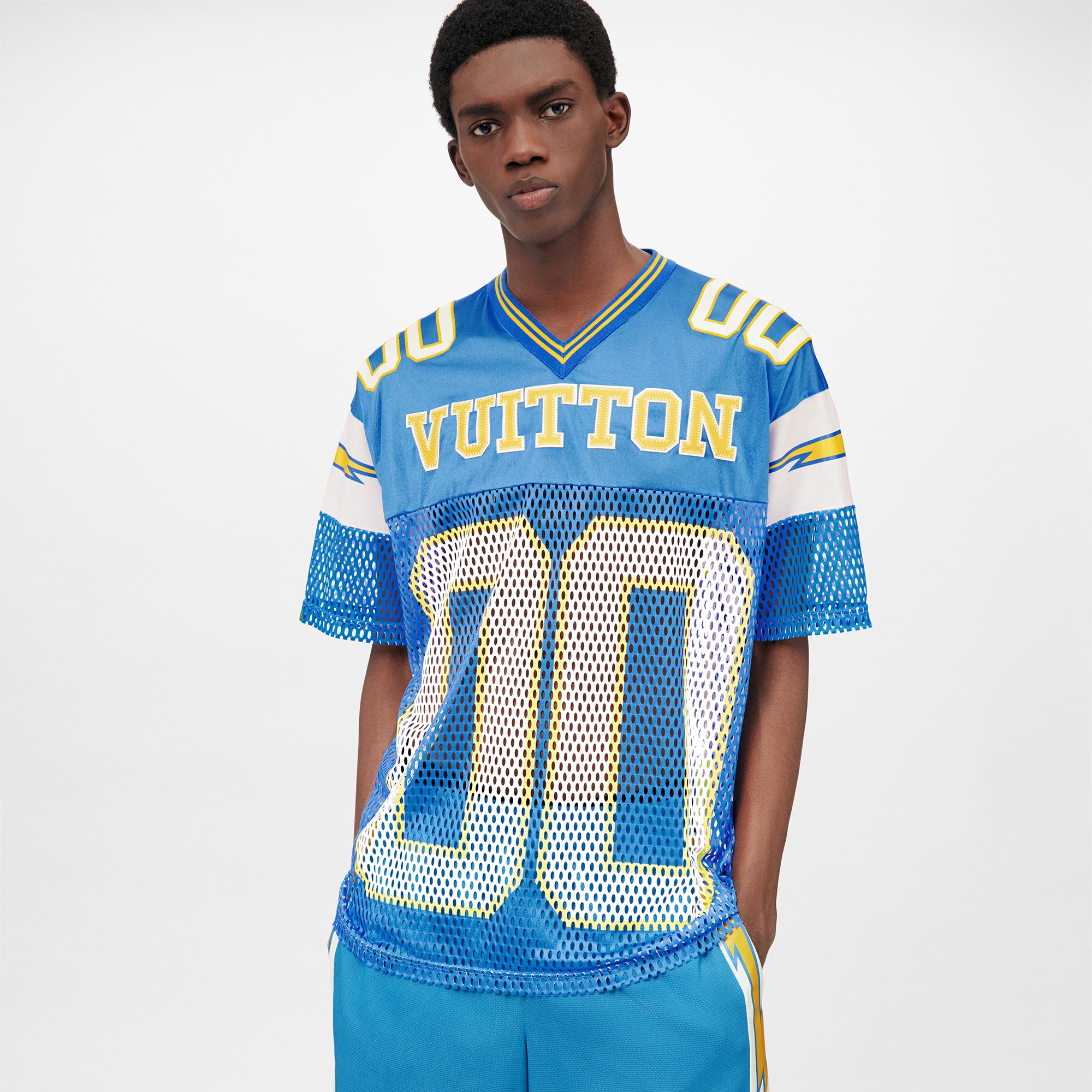 Sporty T-Shirt With Patch - Luxury 