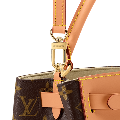 Steamer MM Bag closeup view