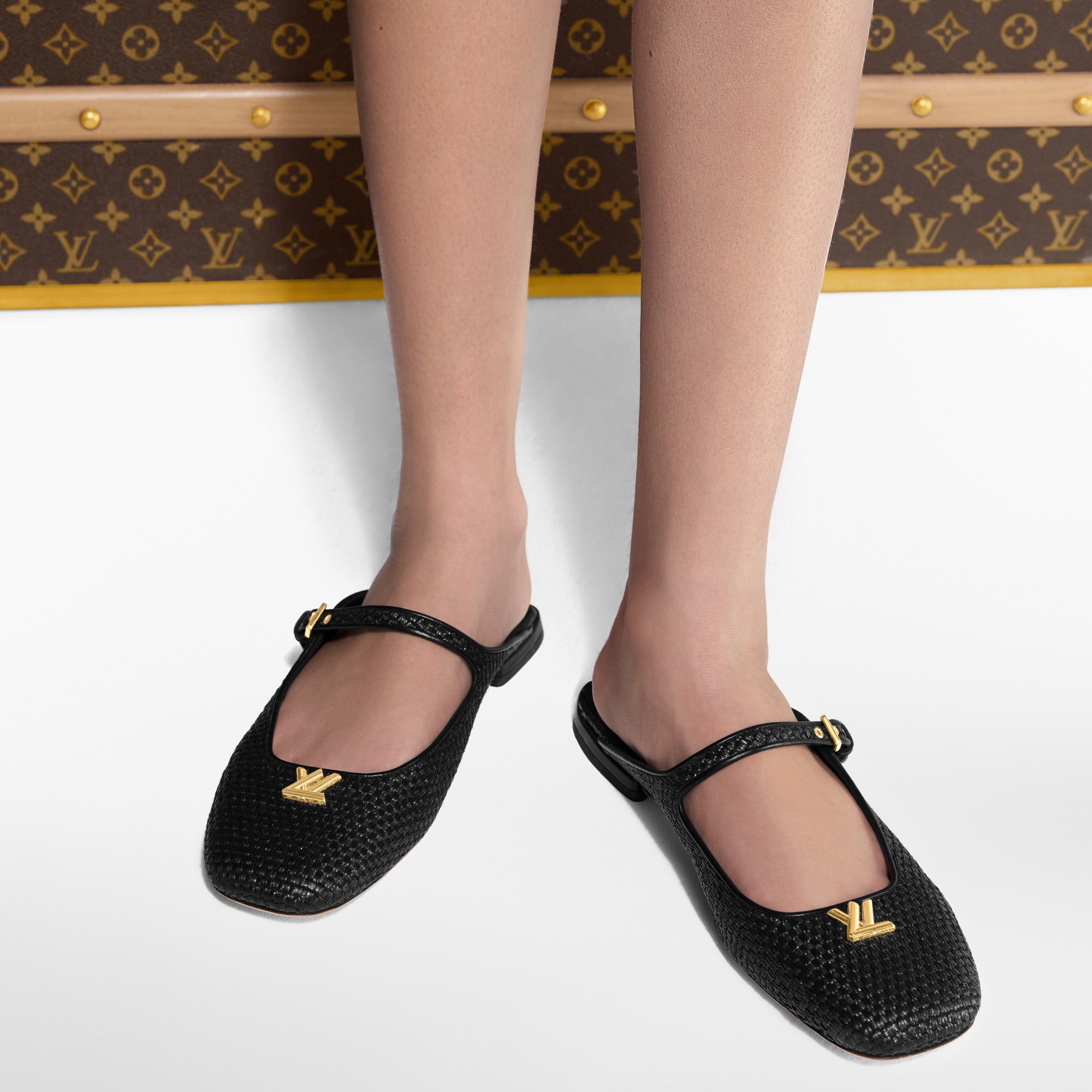 Women - Swing Open Back Ballerinas  Women Shoes Loafers and Ballerinas | LOUIS VUITTON (Product zoom)