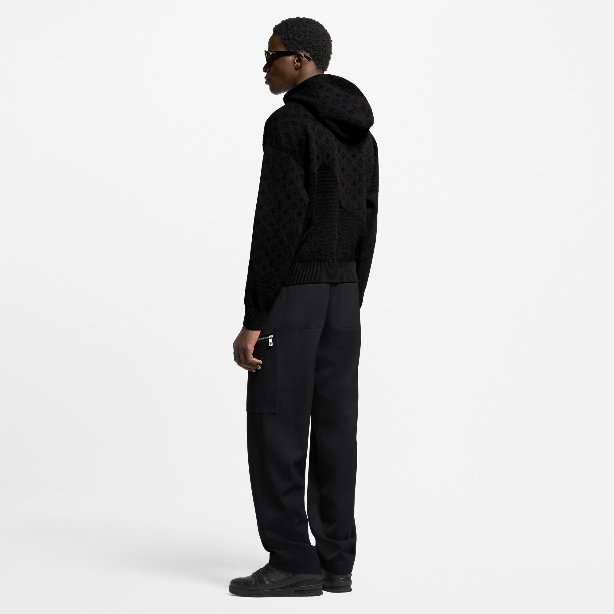 Men - Tailored Wool Cargo Trousers  Men Ready-to-Wear Trousers | LOUIS VUITTON (Product zoom)