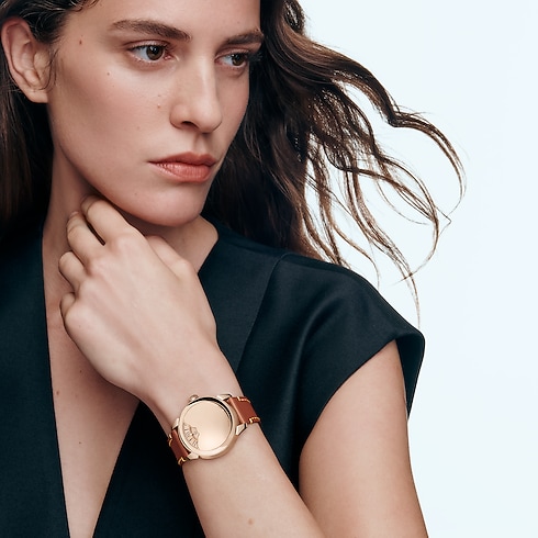 Watches - Tambour Convergence, Automatic, 37 MM, Pink Gold Watches Watches } | LOUIS VUITTON (Product zoom)