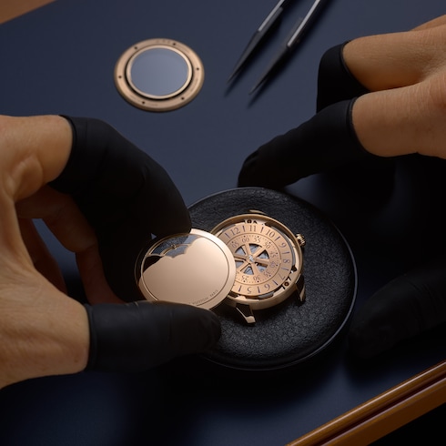 Watches - Tambour Convergence, Automatic, 37MM, Rose Gold Watches Watches } | LOUIS VUITTON