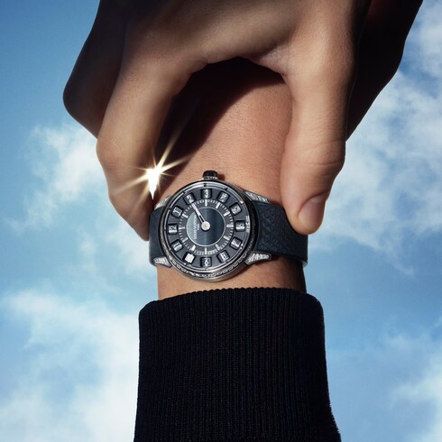 Watches - Tambour Taiko Spin Time, Automatic, 39.5MM, White Gold, Hawk's Eye and Diamonds Watches Watches } | LOUIS VUITTON