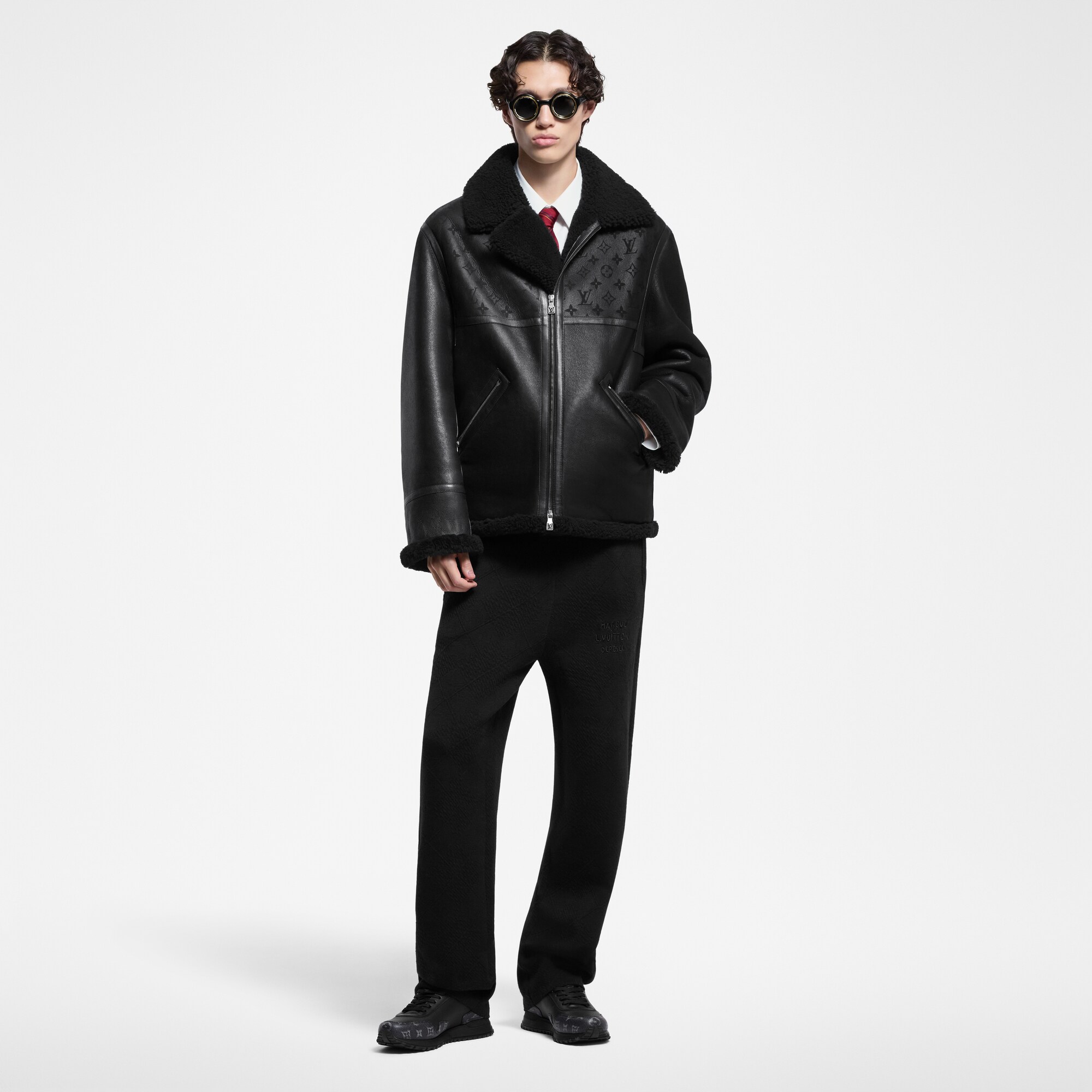 Men - Textured Knit Wool Blend Jogging Trousers  Men Ready-to-Wear All Ready-to-Wear | LOUIS VUITTON (Product zoom)