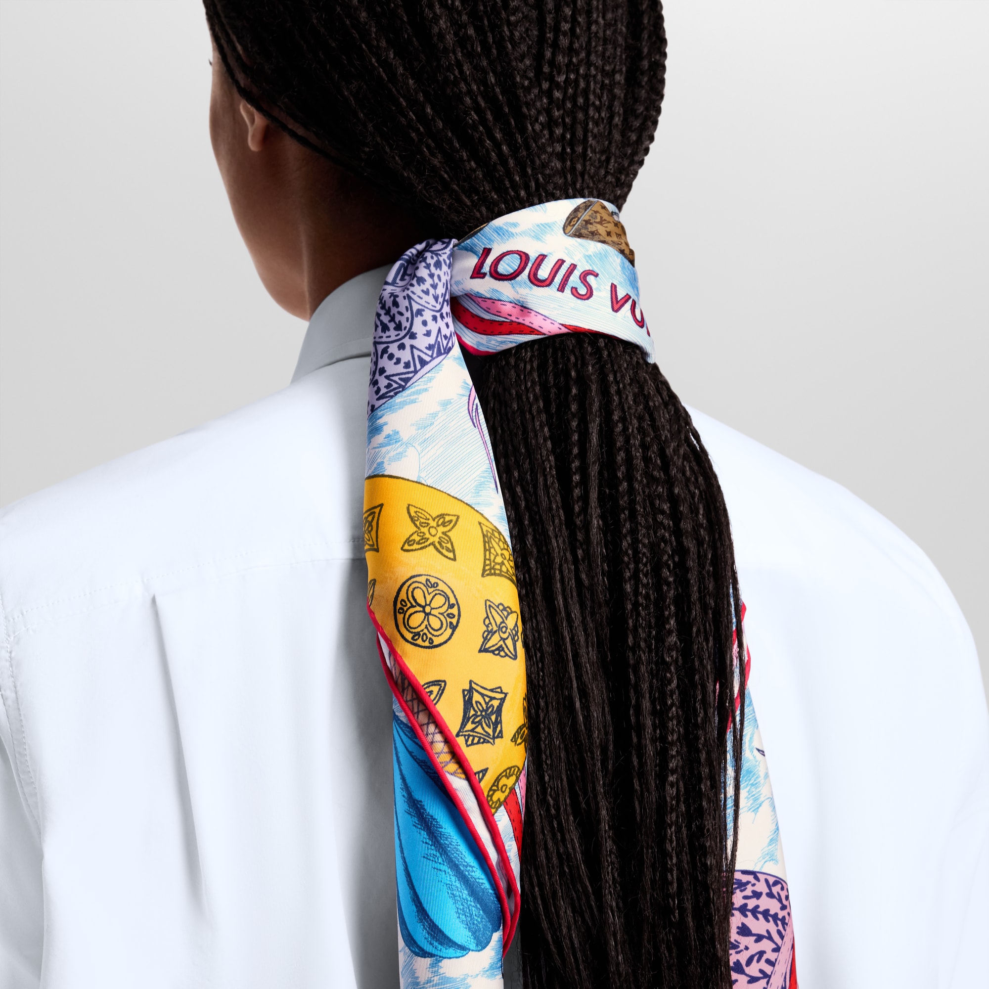 Women - Up And Away Square 90 S00 Women Accessories Silk Squares and Bandeaux | LOUIS VUITTON (Product zoom)