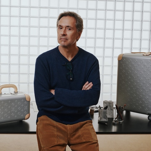 Trunks, Travel and Home - Vanity Case Aluminium Trunks, Travel and Home Travel Bags and Rolling Luggage Travel Accessories | LOUIS VUITTON