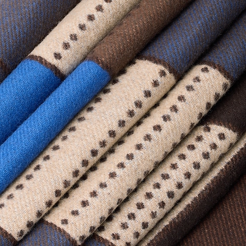 Home, Lifestyle and Library - Vinyl Throw 140 x 200 Home, Lifestyle and Library Home Textile } | LOUIS VUITTON (Product zoom)
