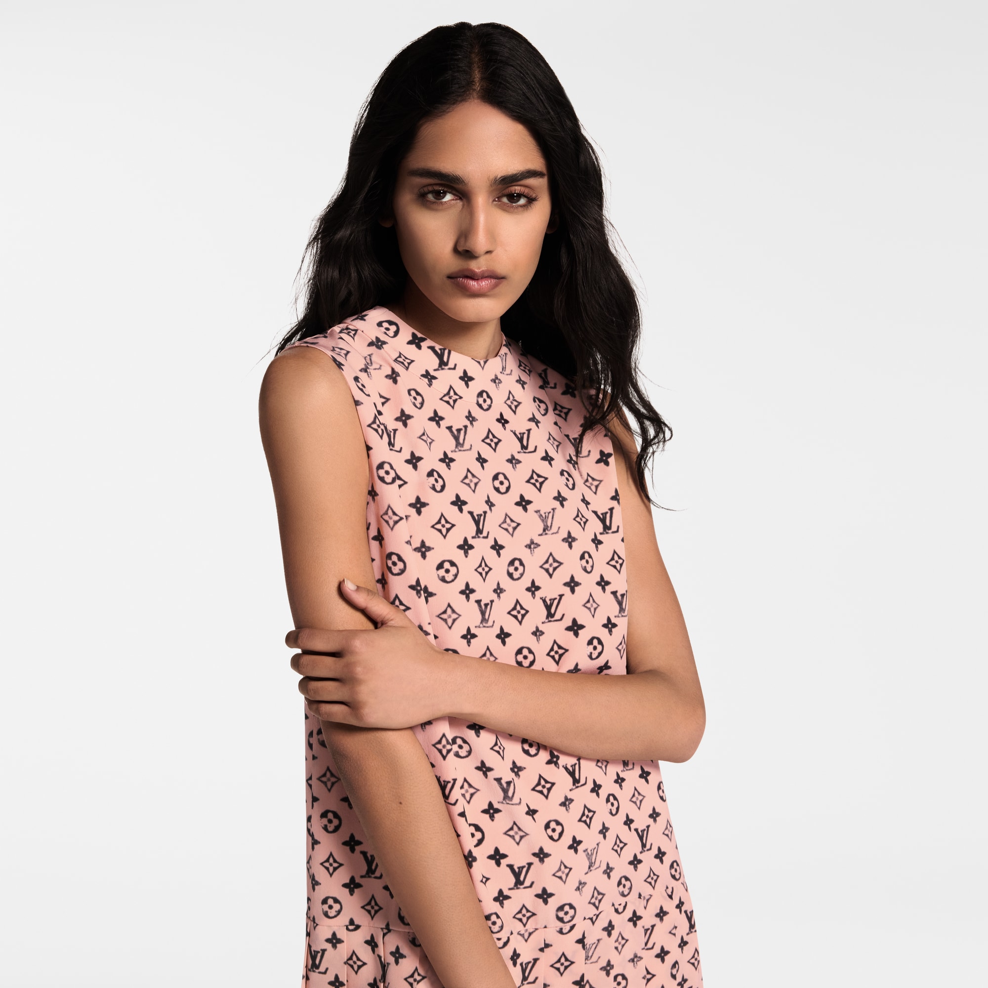 Women - Washed Monogram Pleat Dress  Women Ready-to-Wear Dresses | LOUIS VUITTON (Product zoom)